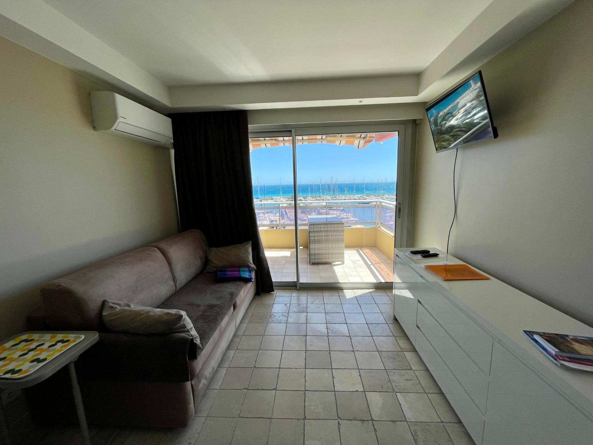 Superbe Appartement En Bord De Mer, Pres Du Centre Et Des Plages Menton Buitenkant foto