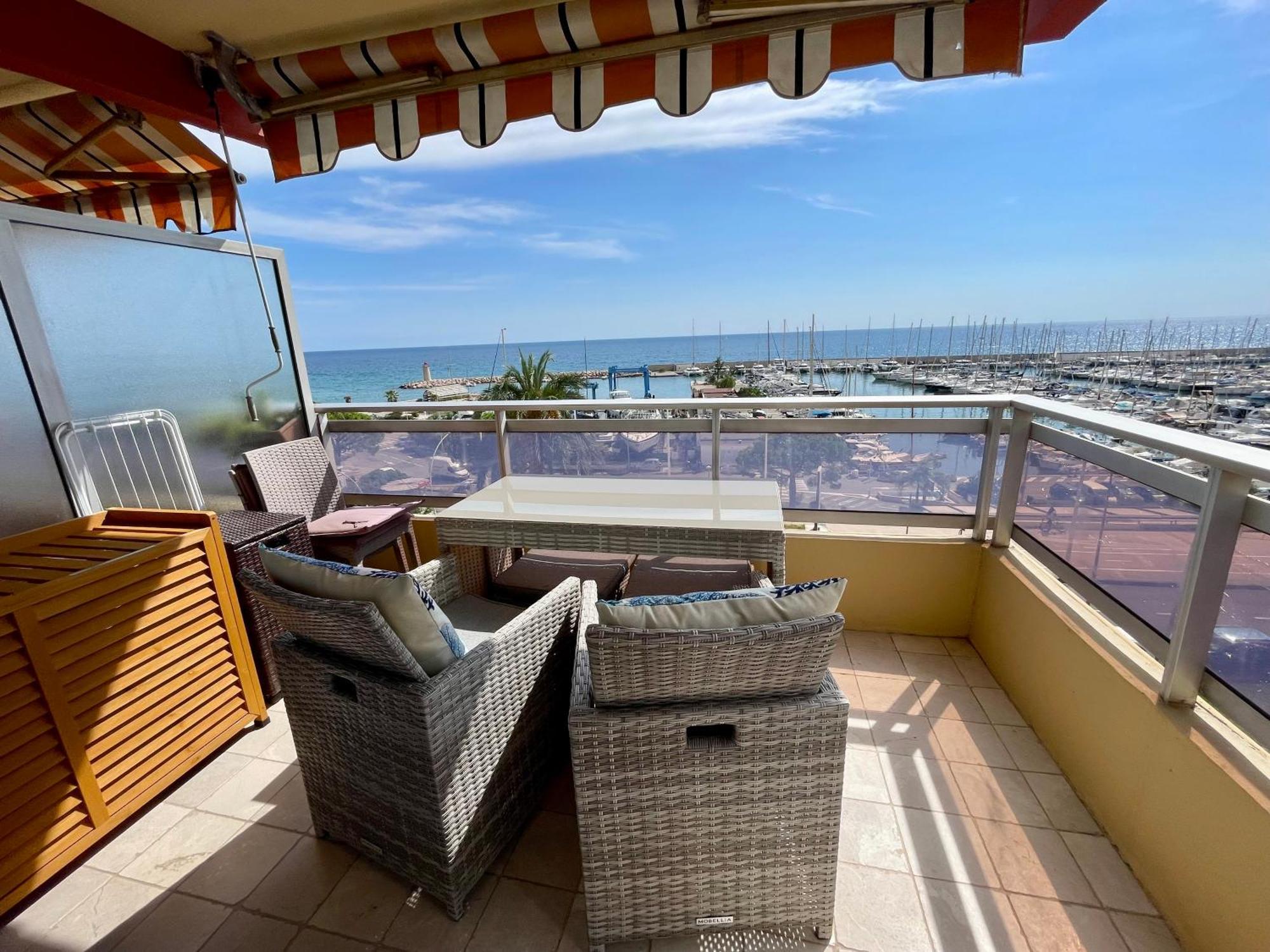 Superbe Appartement En Bord De Mer, Pres Du Centre Et Des Plages Menton Buitenkant foto